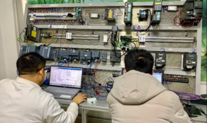 <strong>西门子1200/1500高级培训课程</strong>